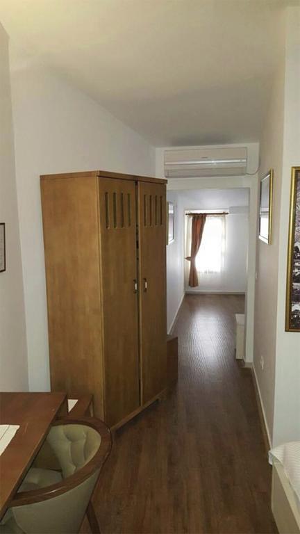 Kula Boutique Hotel Бар Стая снимка