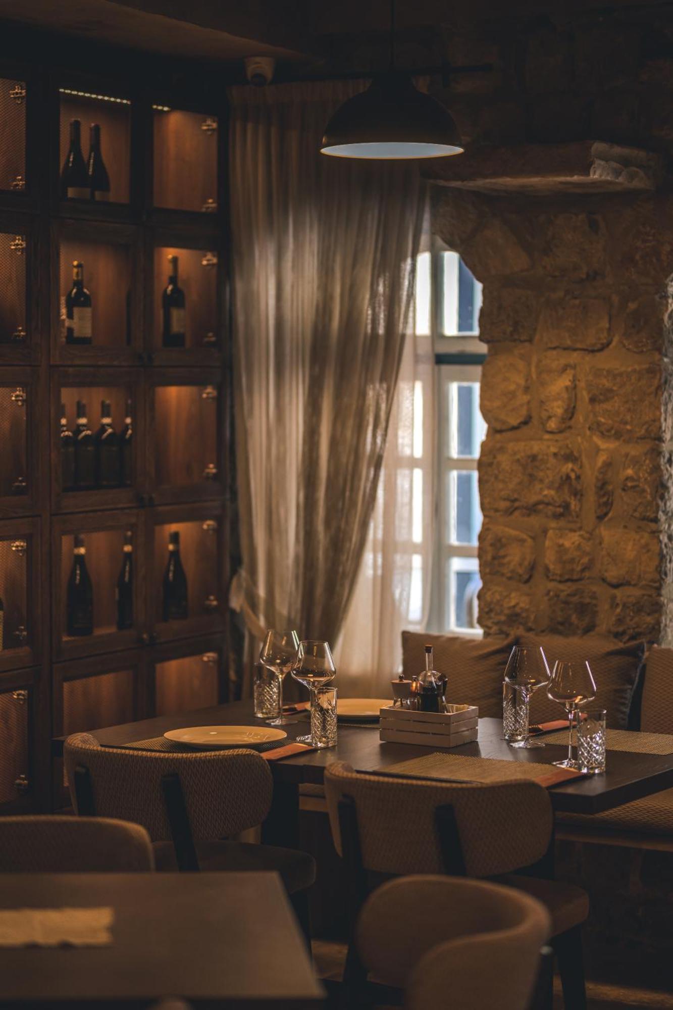 Kula Boutique Hotel Бар Екстериор снимка