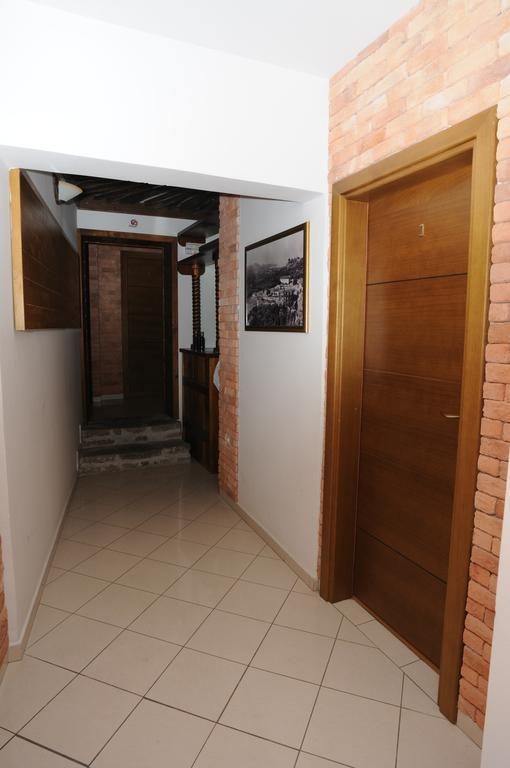 Kula Boutique Hotel Бар Екстериор снимка