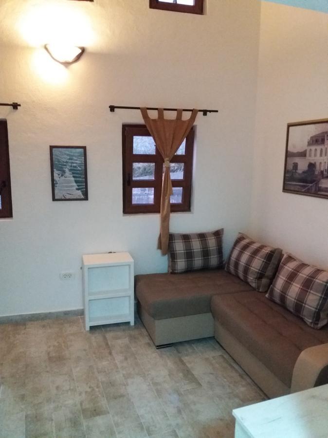 Kula Boutique Hotel Бар Екстериор снимка